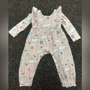 Ollie & Jay 0-3 months one piece romper Girl